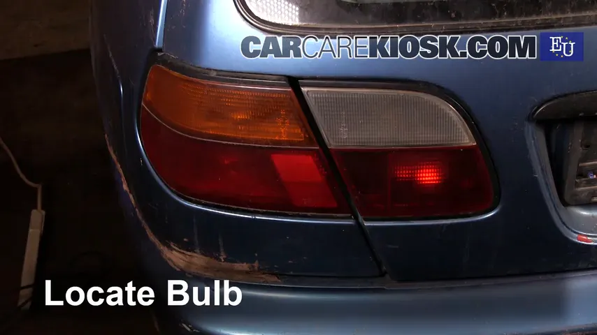 1999 Nissan Almera GX 2.0L 4 Cyl. Diesel Lights Turn Signal - Rear (replace bulb)